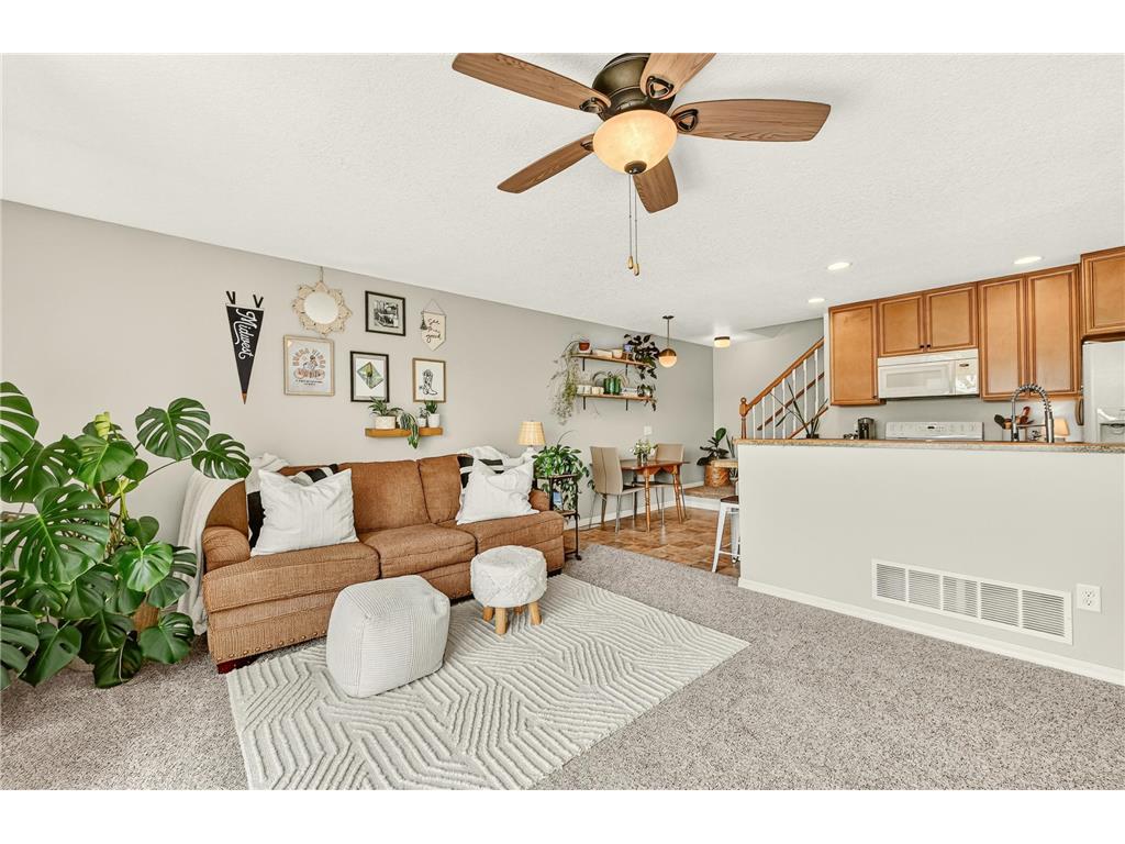 687 Shardlow Place NE Byron MN 55920 7101162 image3
