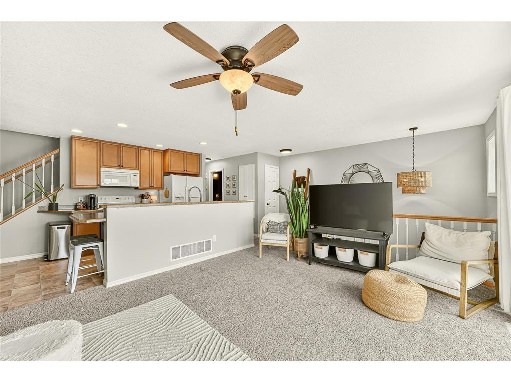 687 Shardlow Place NE Byron MN 55920 7101162 image5