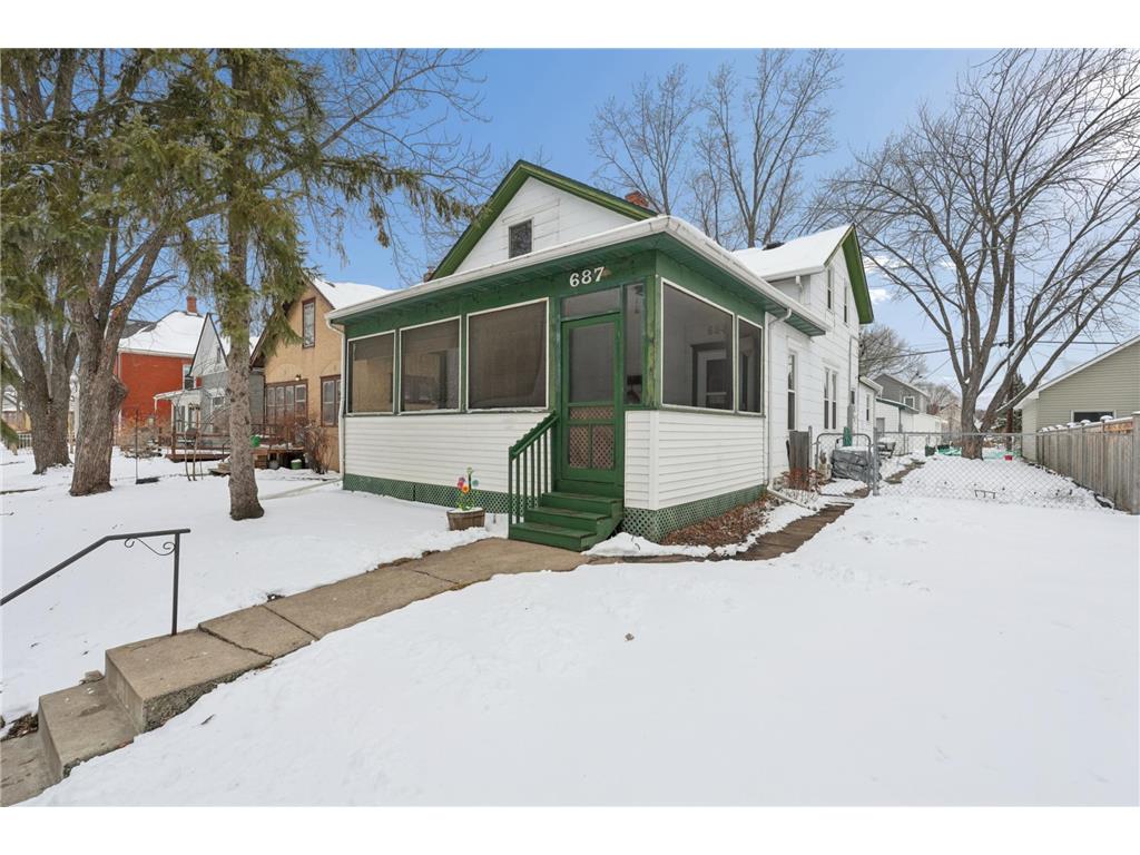 687 Tuscarora Avenue Saint Paul MN 55102 7024996 image1