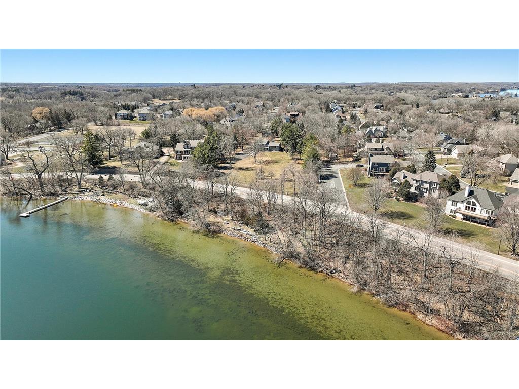 6870 Minnewashta Parkway Chanhassen MN 55331 - Minnewashta 6518114 image1