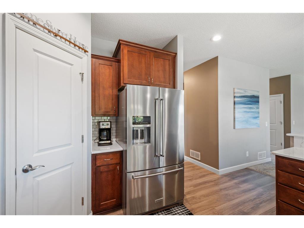 6877 Lasalle Circle NE Albertville MN 55301 - Hunters 6796494 image45