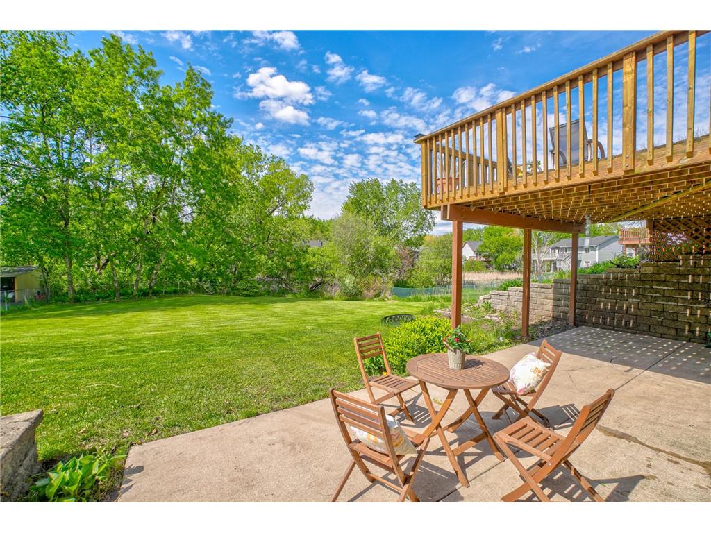 6878 Upper 28th Street N Oakdale MN 55128 7062183 image11