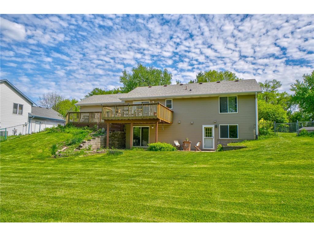 6878 Upper 28th Street N Oakdale MN 55128 7062183 image17