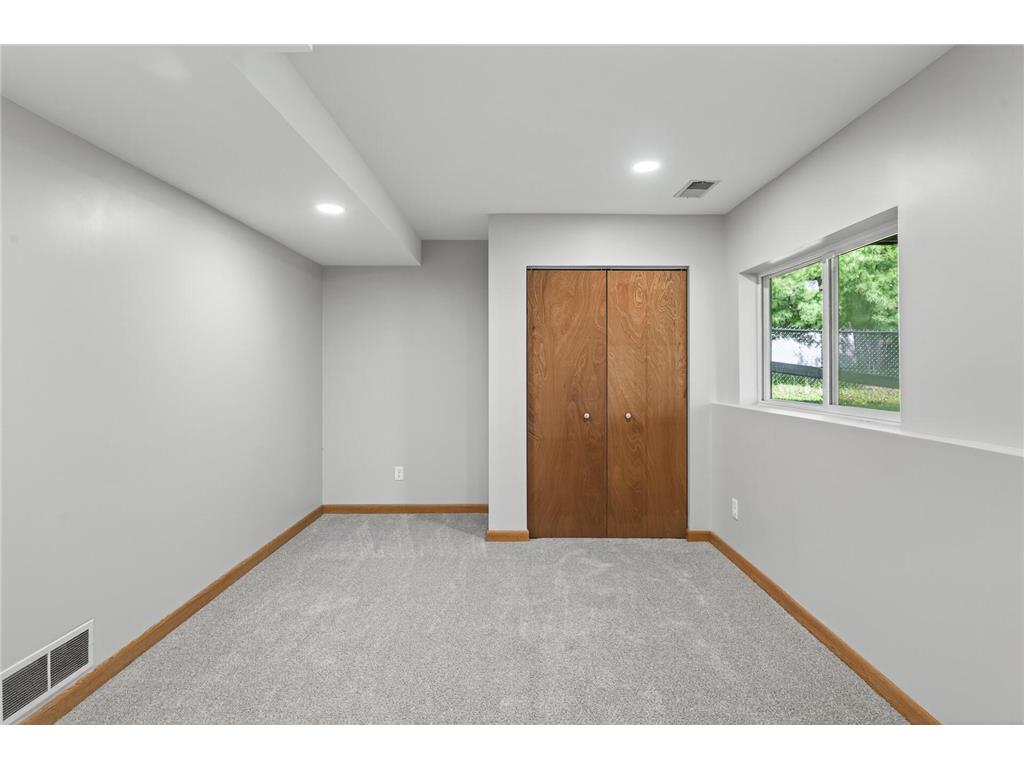 688 Eagle Ridge Road Woodbury MN 55125 7073867 image28