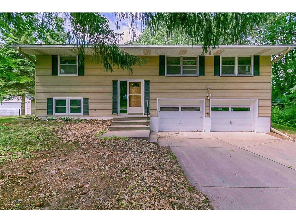 688 Granada Avenue N, Oakdale, MN, 55128 MLS 6148707 Edina Realty