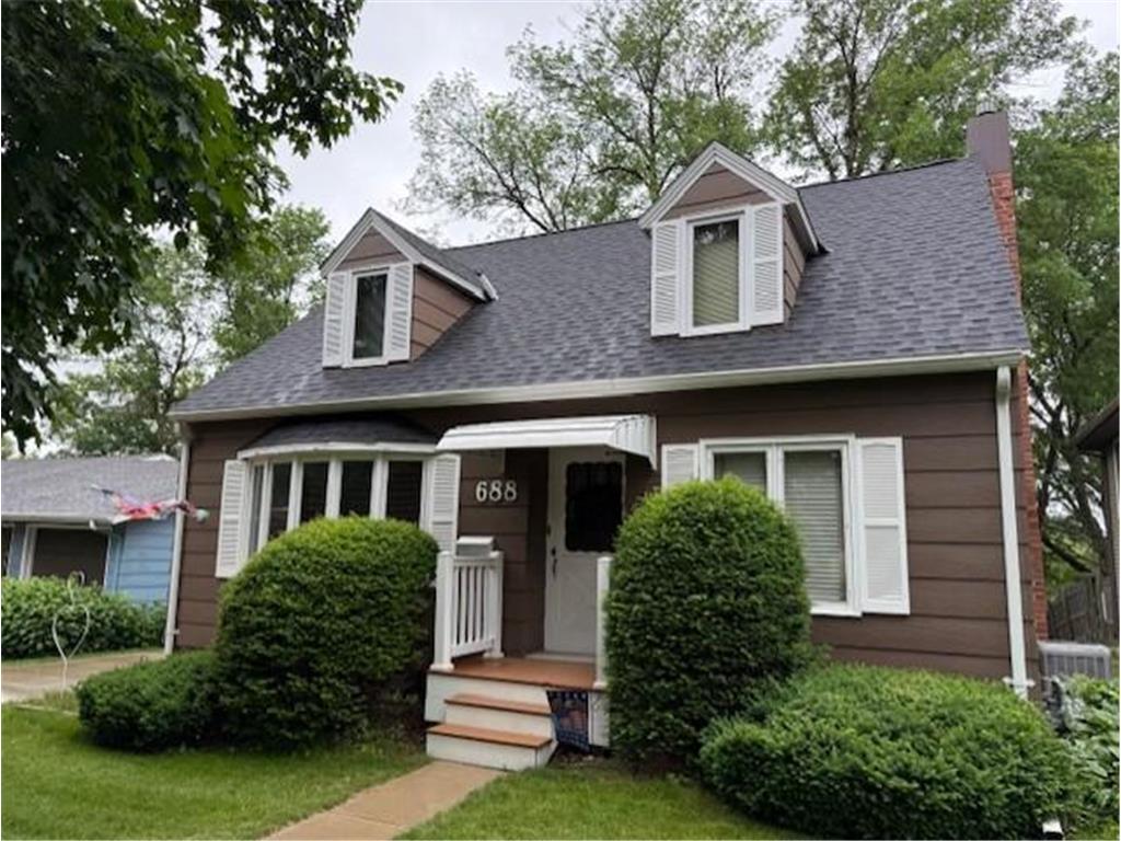 688 Miller Avenue Windom MN 56101 6745218 image1