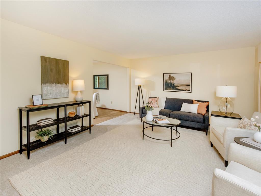 688 W Wentworth Avenue Mendota Heights MN 55118 7075044 image5