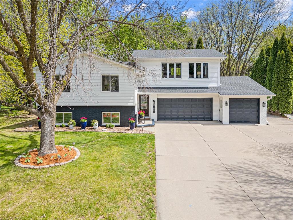 6881 Redwing Lane Chanhassen MN 55317 7039176 image1