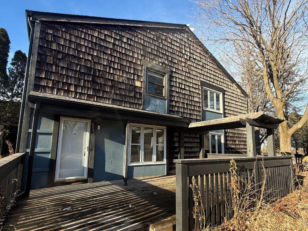 6883 Grenwich Lane N Oakdale MN 55128 6652805 image1