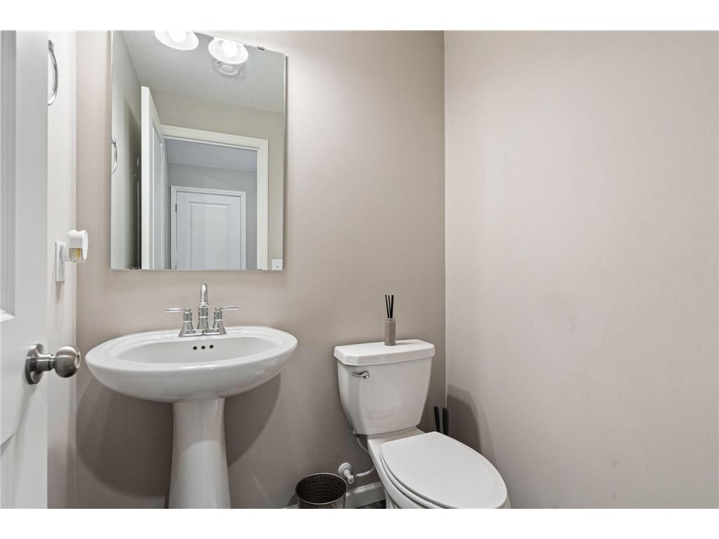 6884 101st Street S Cottage Grove MN 55016 7050042 image11