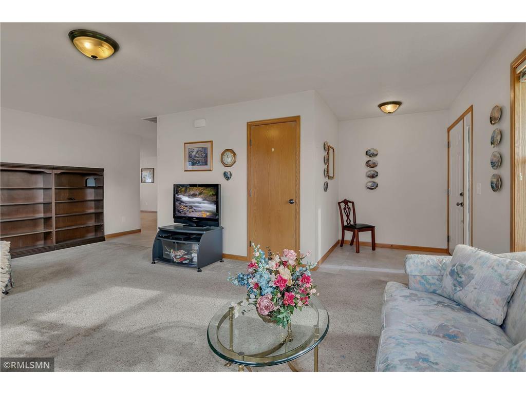 6884 22nd Loop N Saint Cloud MN 56303 6819645 image5