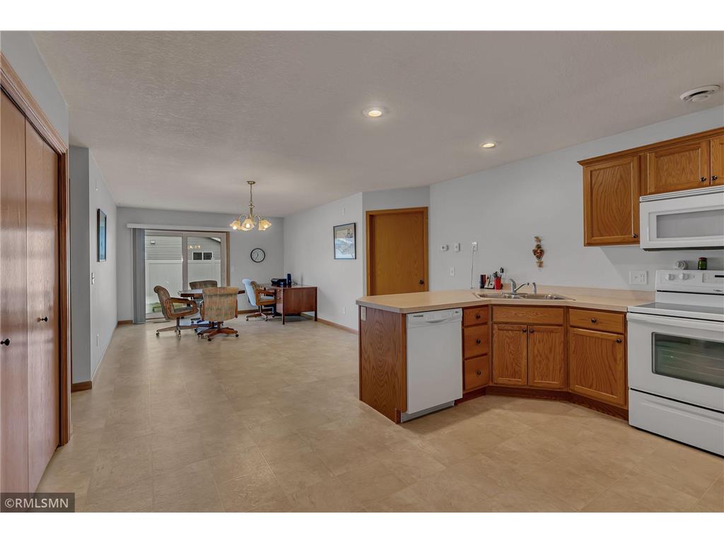 6884 22nd Loop N Saint Cloud MN 56303 6819645 image6