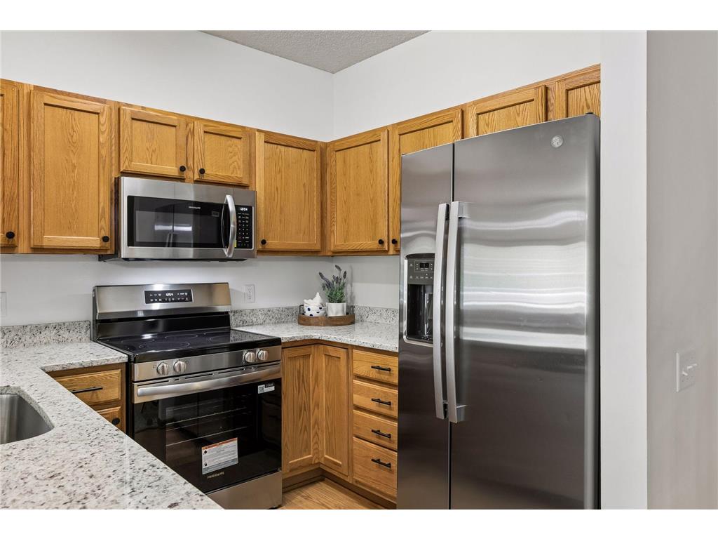 6889 Pine Crest Trail S Cottage Grove MN 55016 7066759 image10