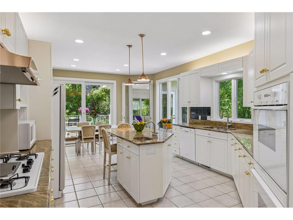 689 Brookside Lane Mendota Heights MN 55118 7071221 image17