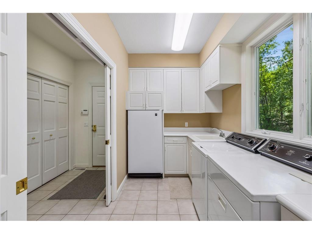 689 Brookside Lane Mendota Heights MN 55118 7071221 image24