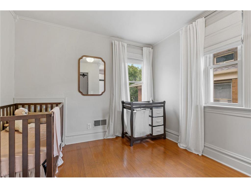 689 Oakdale Avenue Saint Paul MN 55107 7106816 image21