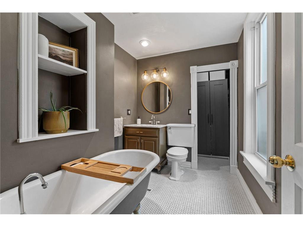 689 Oakdale Avenue Saint Paul MN 55107 7106816 image29