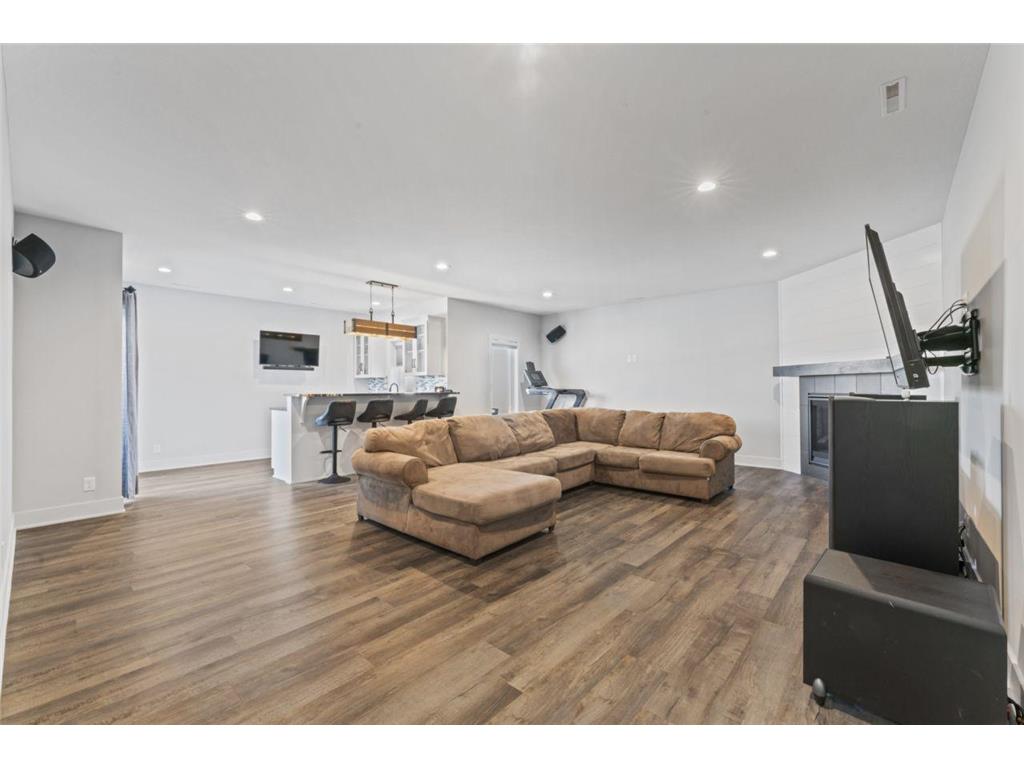 689 Steenhoek Lane NE Byron MN 55920 7040832 image33