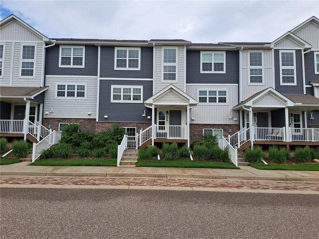 689 Village Drive Lino Lakes MN 55014 7089073 image1