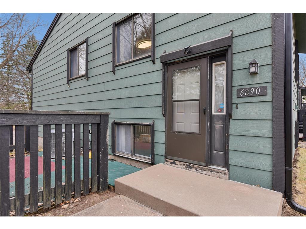 6890 Grenwich Lane N Oakdale MN 55128 - Mud Lake 7020981 image31