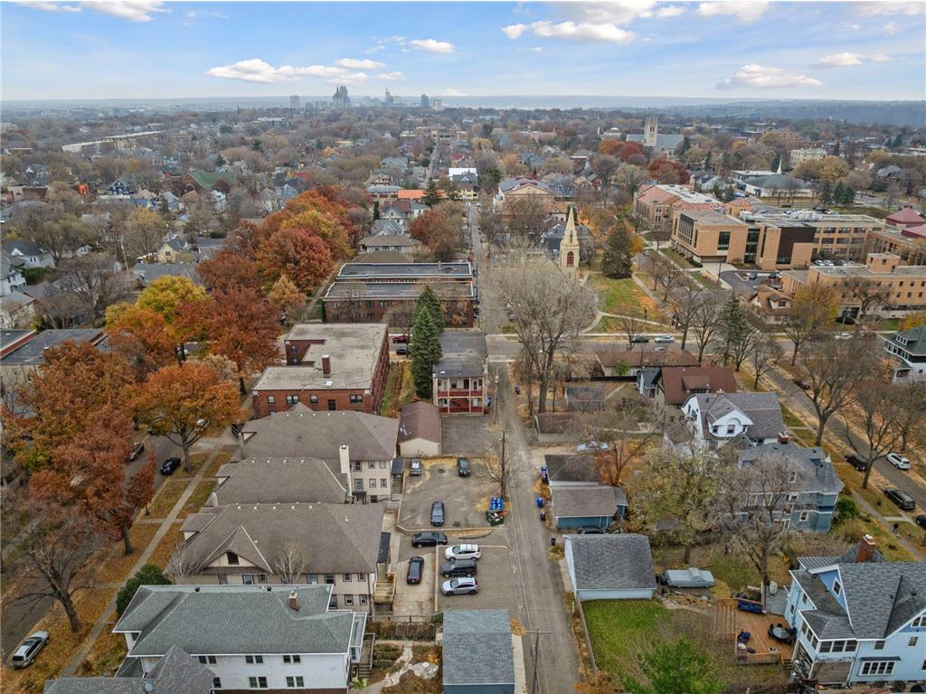 69 Milton Street N #1 Saint Paul MN 55104 6820685 image8