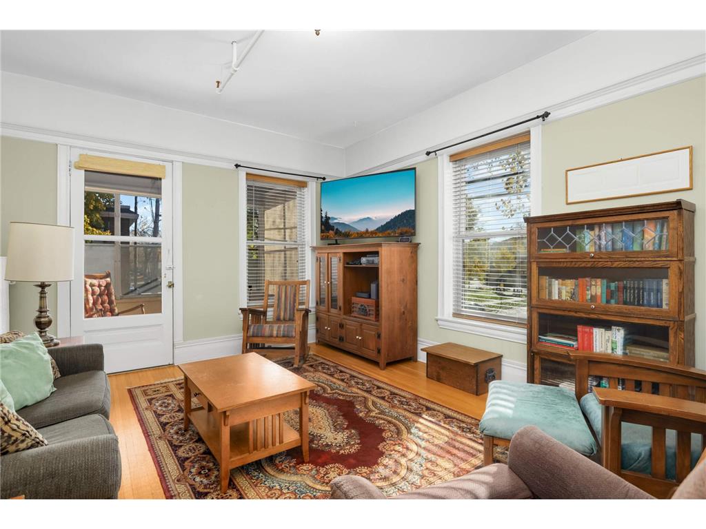 69 Milton Street N #3 Saint Paul MN 55104 6812612 image1