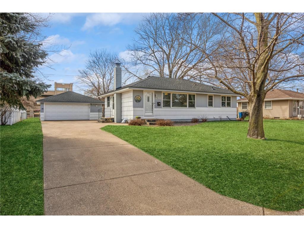 690 57th Avenue NE Fridley MN 55432 6506506 image1