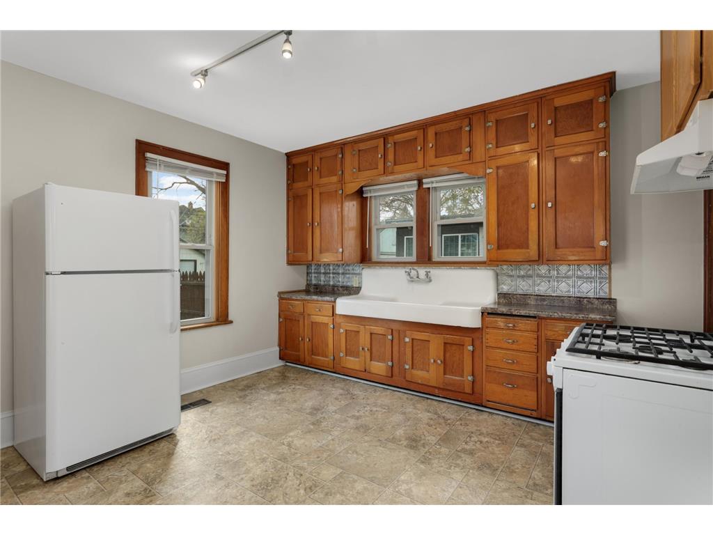 690 James Avenue Saint Paul MN 55102 7066417 image12