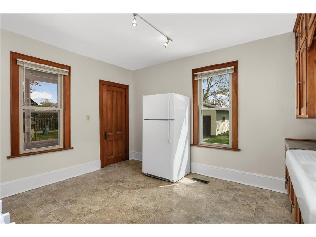 690 James Avenue Saint Paul MN 55102 7066417 image15