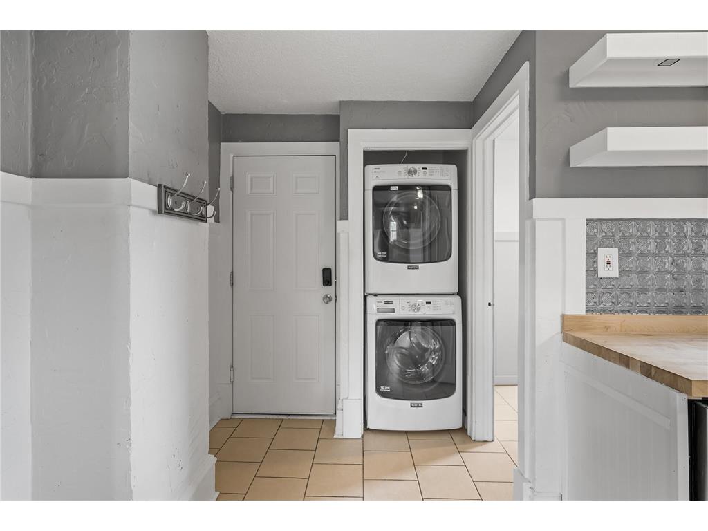 690 Lowry Avenue NE Minneapolis MN 55418 7054698 image26