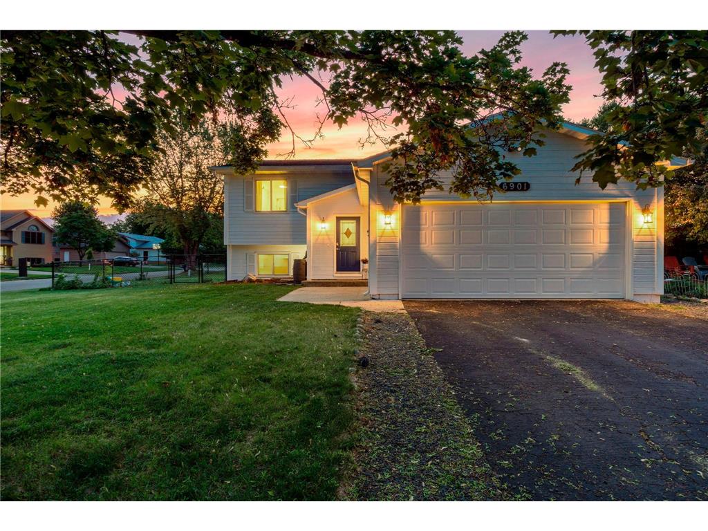 6901 110th Avenue N Champlin MN 55316 7082127 image1
