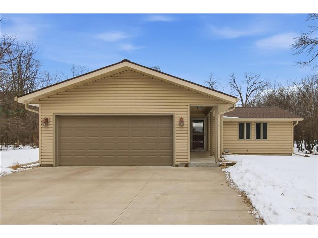 6904 189th Street Lafayette Twp WI 54729 7027515 image1