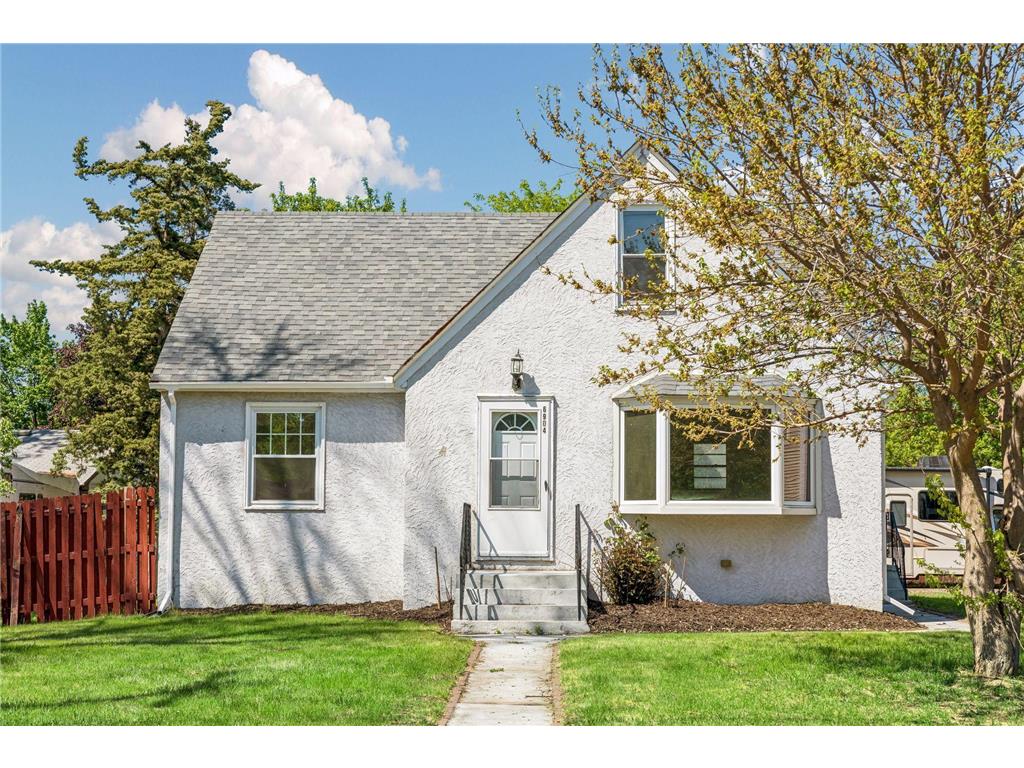 6904 60th Avenue N Crystal MN 55428 7075473 image1