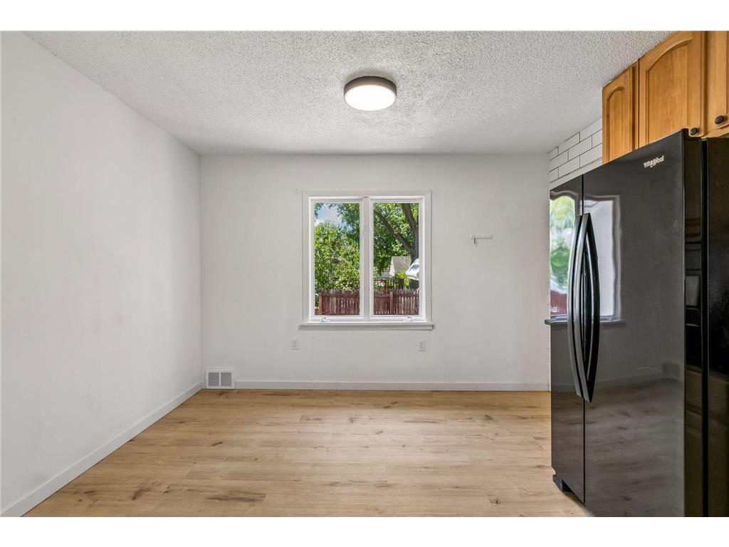 6904 60th Avenue N Crystal MN 55428 7075473 image11