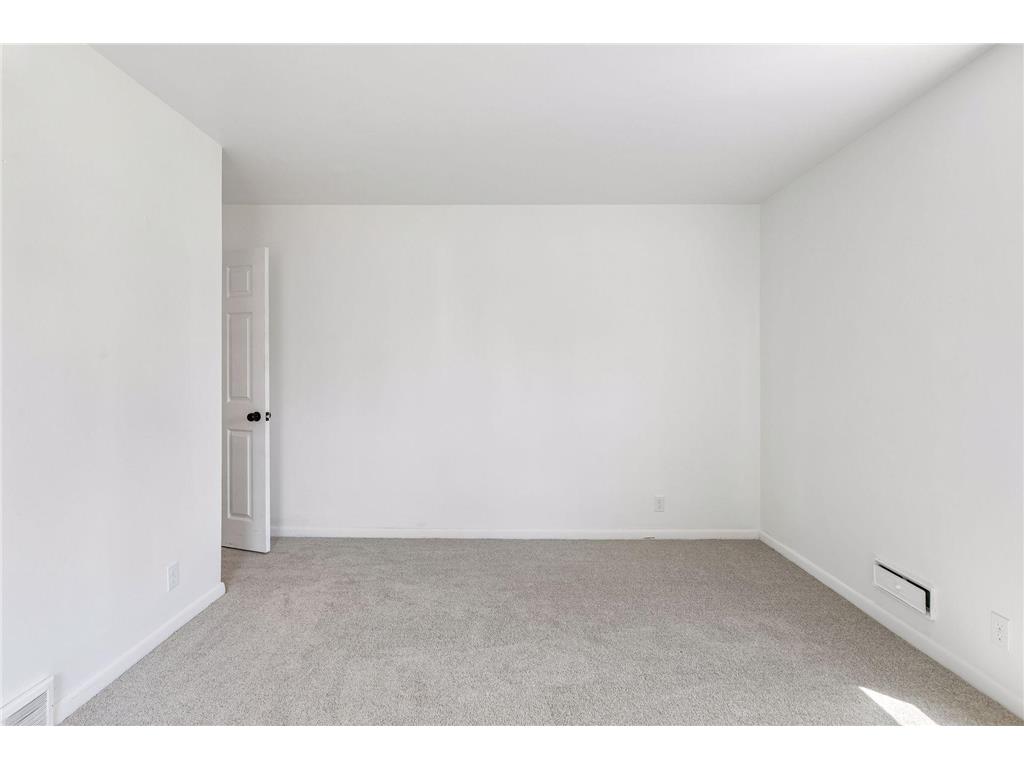 6904 60th Avenue N Crystal MN 55428 7075473 image15