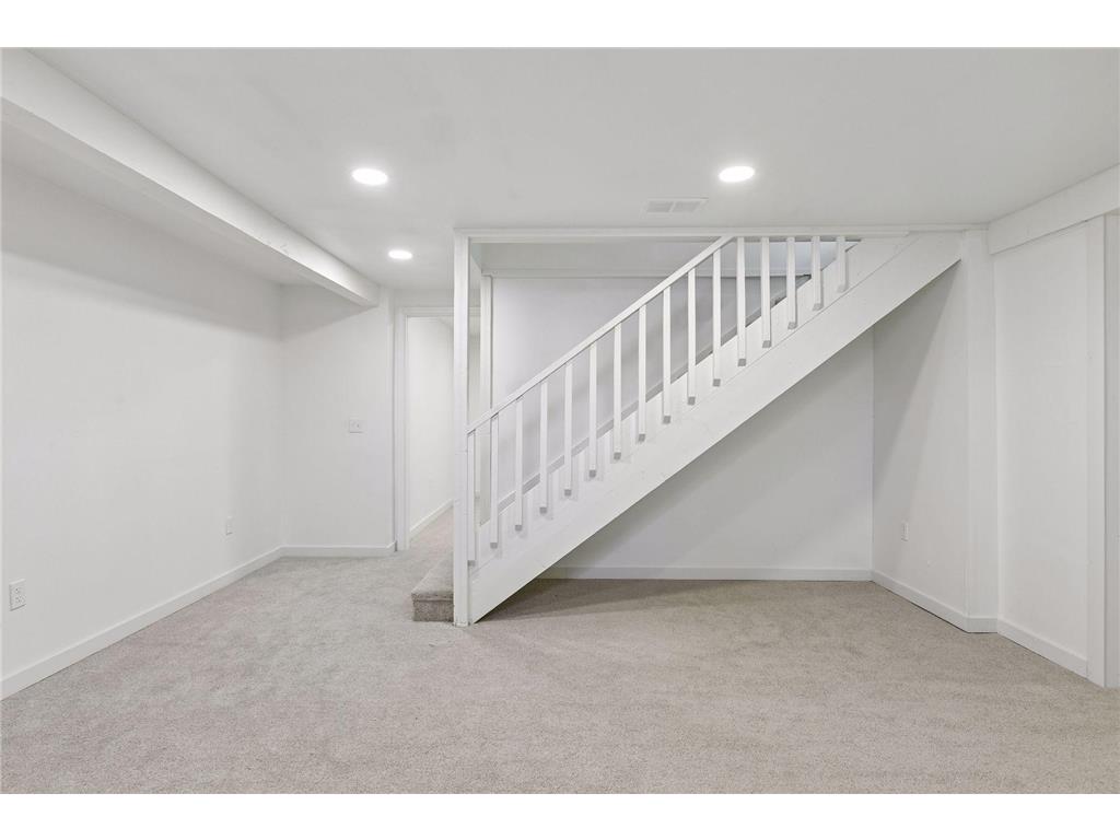 6904 60th Avenue N Crystal MN 55428 7075473 image26