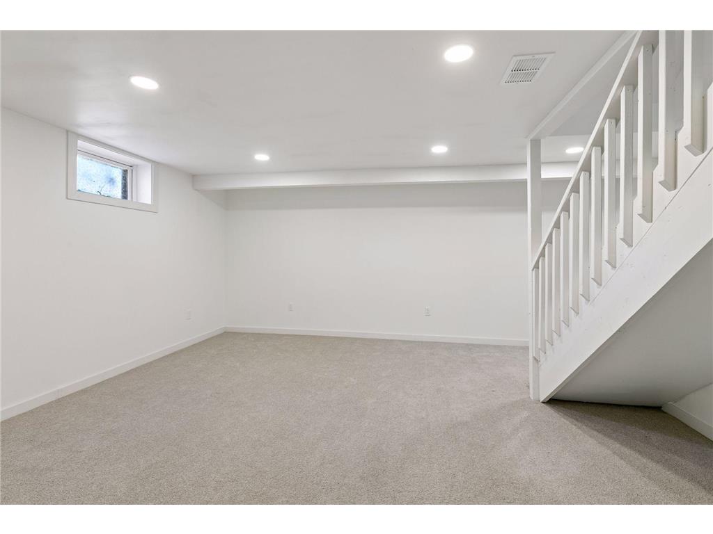 6904 60th Avenue N Crystal MN 55428 7075473 image32
