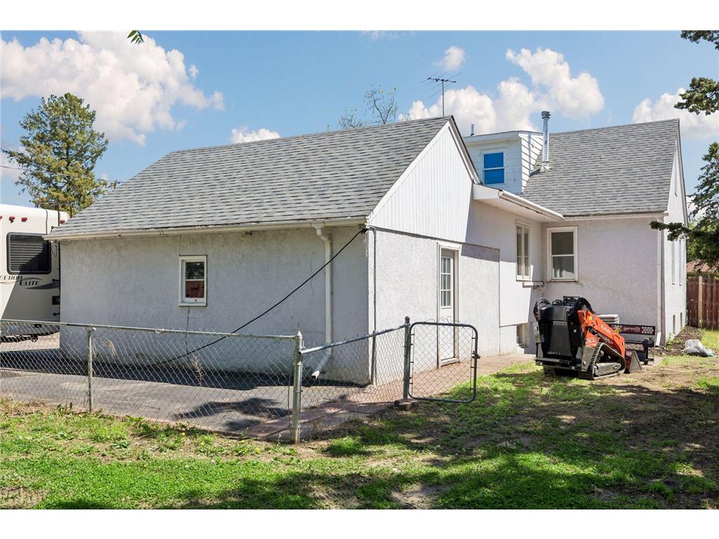 6904 60th Avenue N Crystal MN 55428 7075473 image37