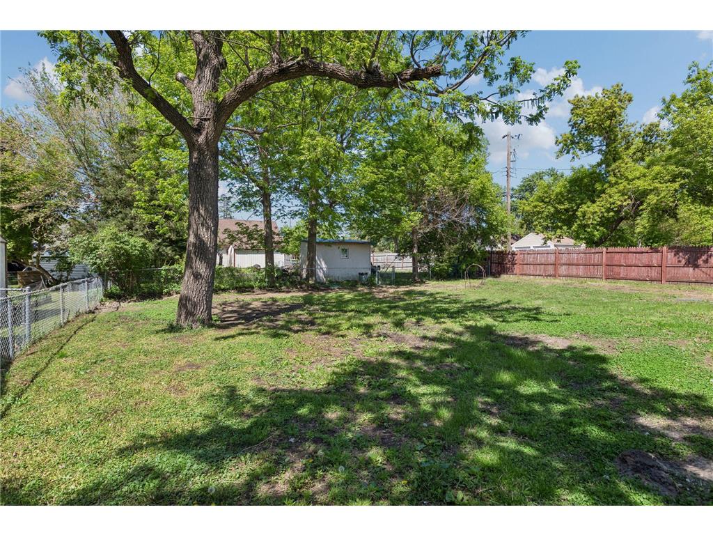 6904 60th Avenue N Crystal MN 55428 7075473 image39