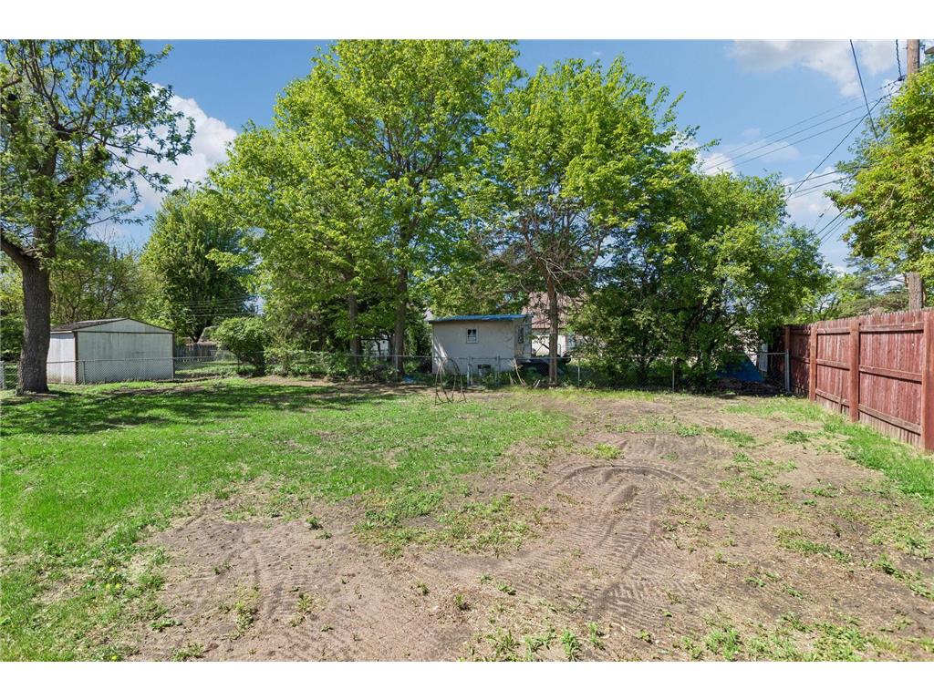 6904 60th Avenue N Crystal MN 55428 7075473 image40