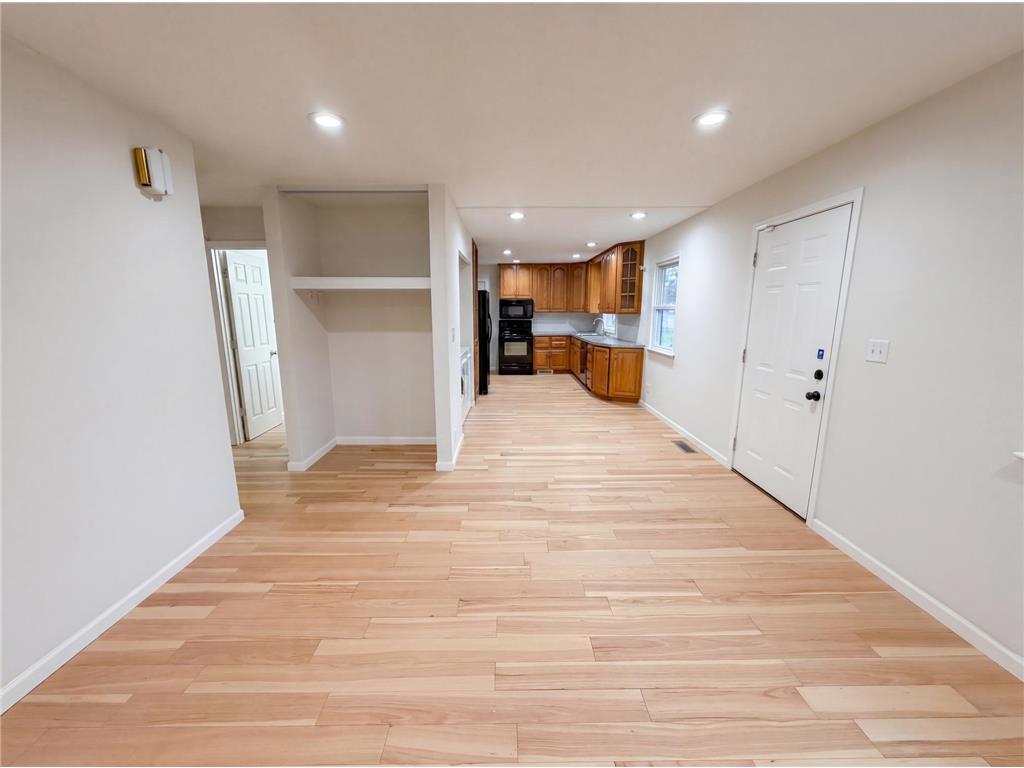 6907 52nd Avenue N Crystal MN 55428 7027320 image3