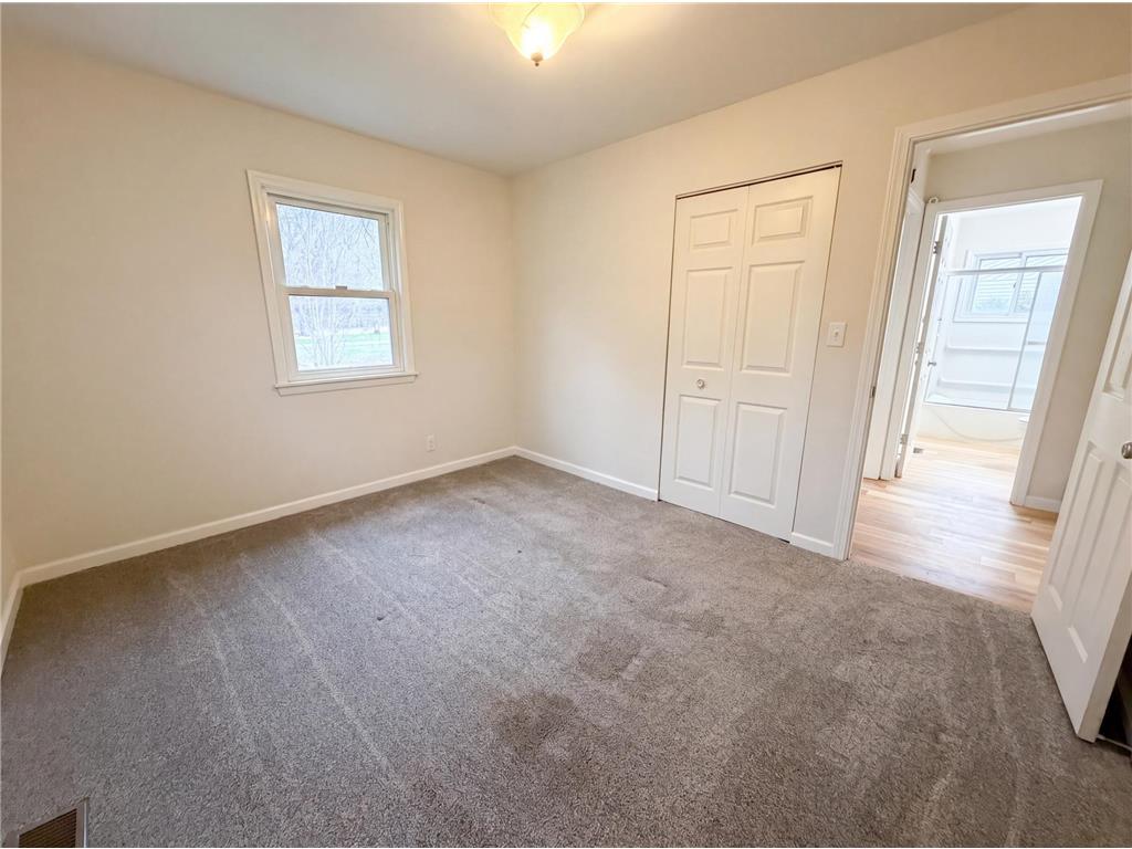 6907 52nd Avenue N Crystal MN 55428 7027320 image8