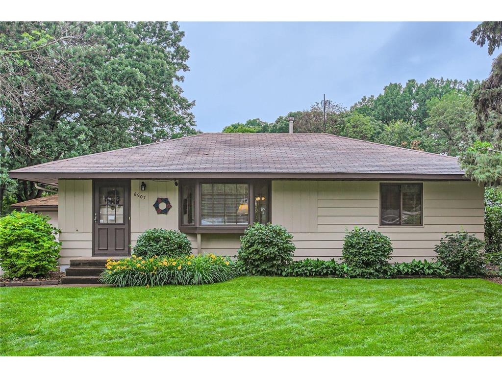 6907 Oliver Avenue N Brooklyn Center MN 55430 6554277 image1
