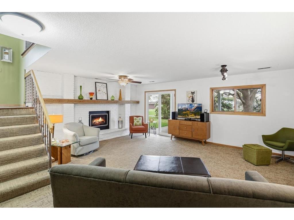 6907 Romeo Road Woodbury MN 55125 7063782 image25