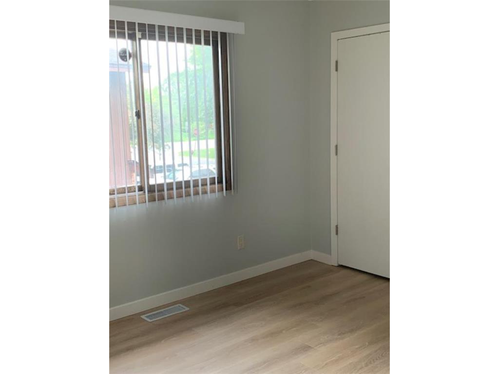 6908 Unity Avenue N Brooklyn Center MN 55429 7078975 image9