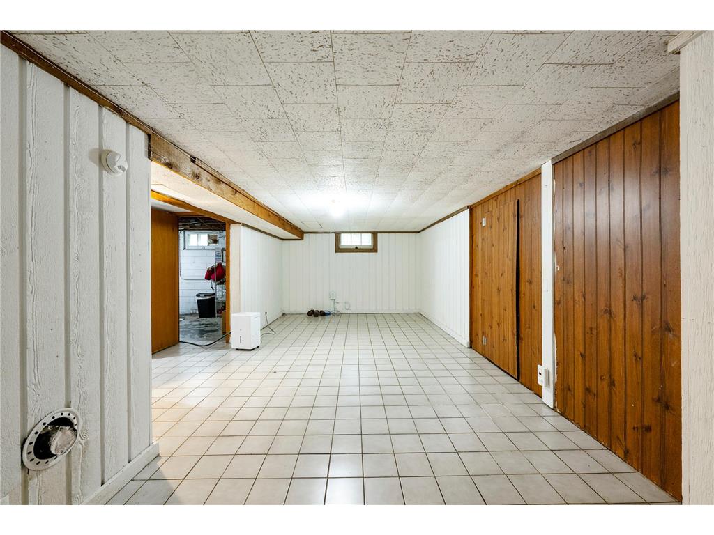 691 Orange Avenue E Saint Paul MN 55106 7060188 image24