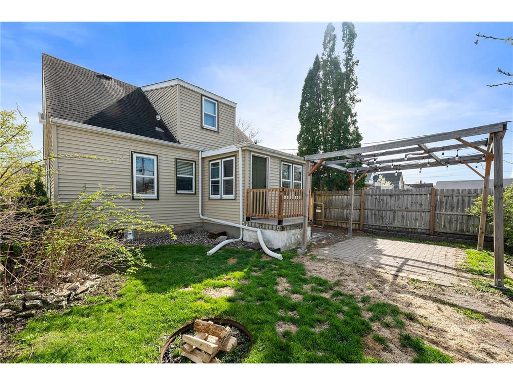 691 Orange Avenue E Saint Paul MN 55106 7060188 image36