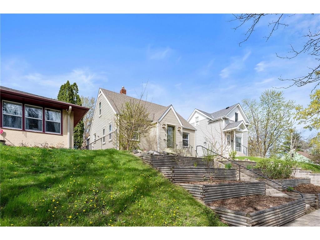 691 Orange Avenue E Saint Paul MN 55106 7060188 image4