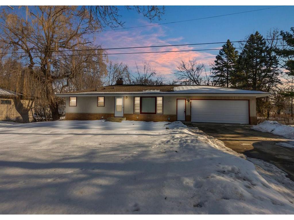 6911 E River Road NE Fridley MN 55432 7007135 image1