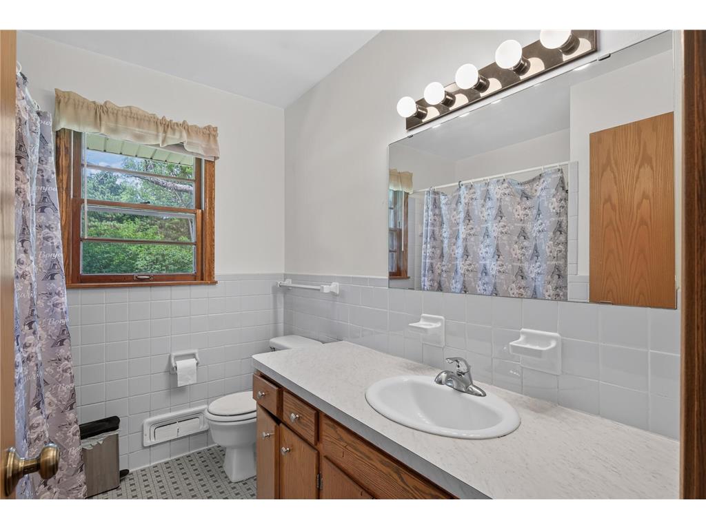 6911 E River Road NE Fridley MN 55432 7106998 image15